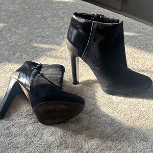 Fendi Black suede and leather ankle boots